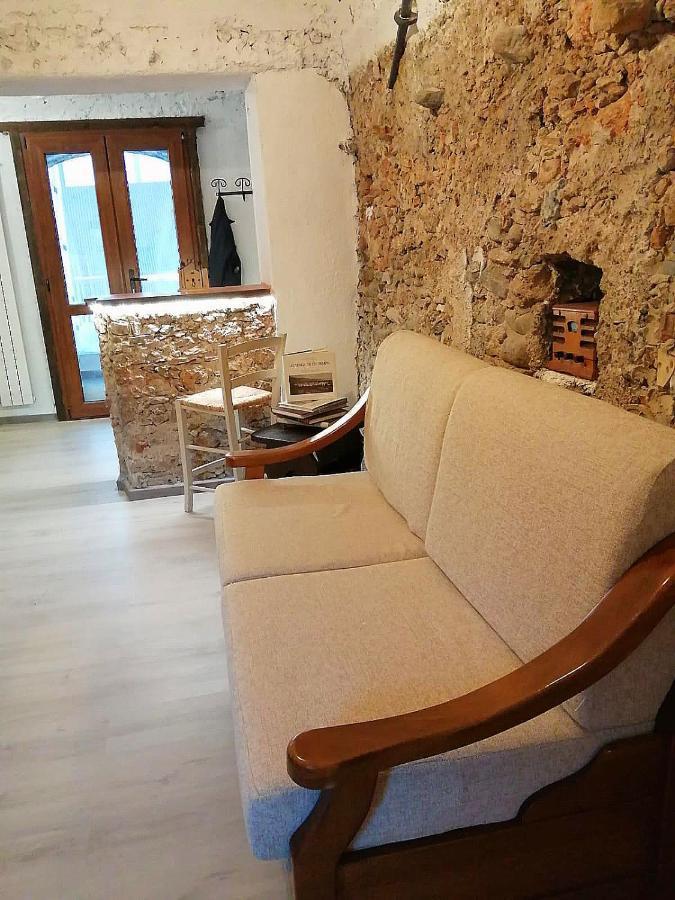 Apartment Coffee Time Cisano sul Neva Екстер'єр фото
